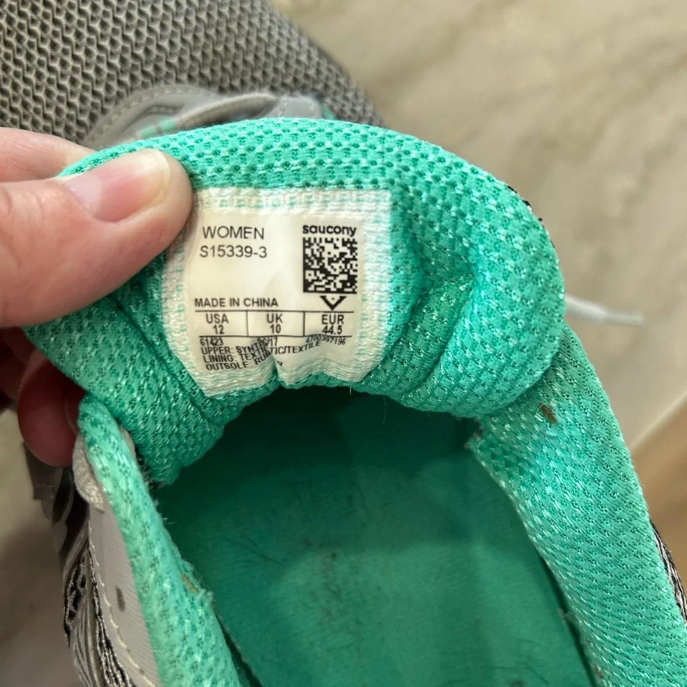 Saucony stylish sneakers